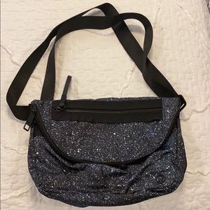 Lululemon festival bag barely used